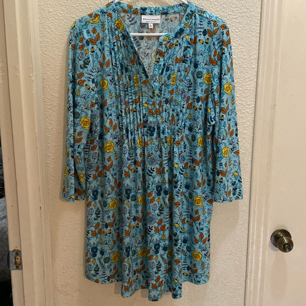 POTPOURRI Multicolored Floral top size Large
